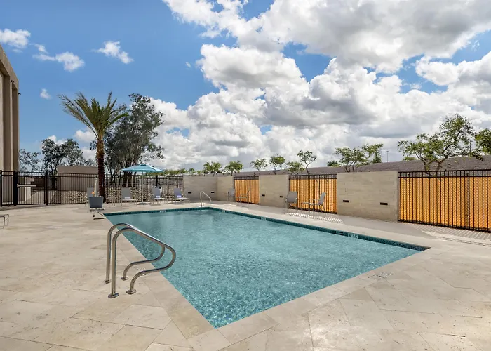 Western Gilbert/mesa Hotel