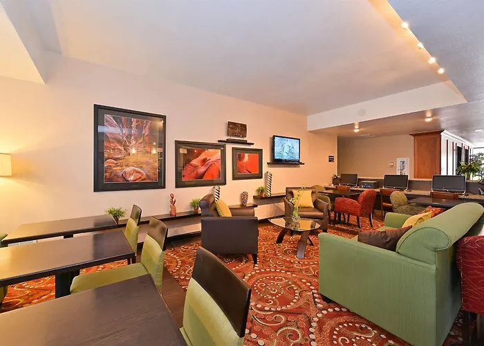 Western Gilbert/mesa Hotel