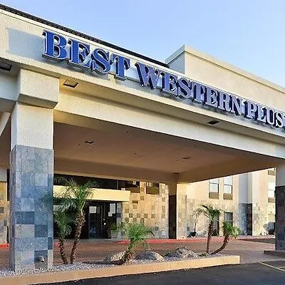 Western Gilbert/mesa 2*